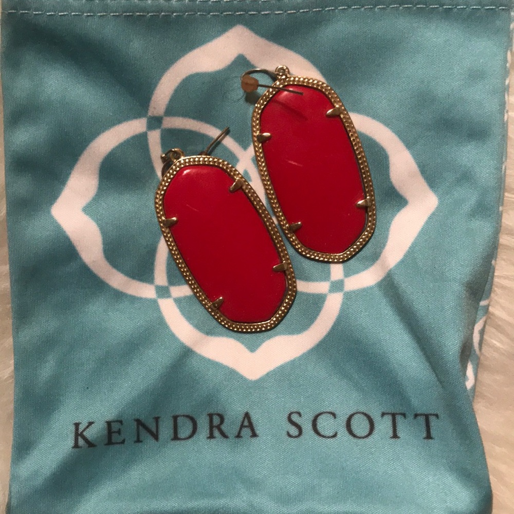 Kendra Scott Danielle Earrings